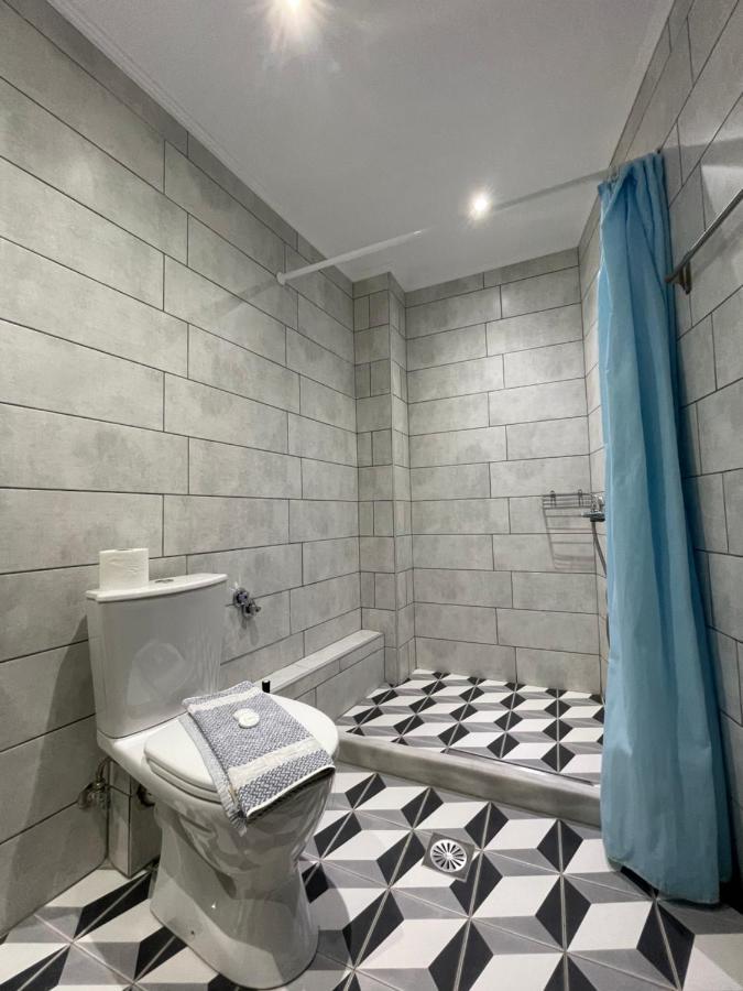 לימנאס Mironi & Victoria Hotel מראה חיצוני תמונה