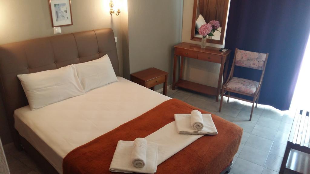 לימנאס Mironi & Victoria Hotel מראה חיצוני תמונה