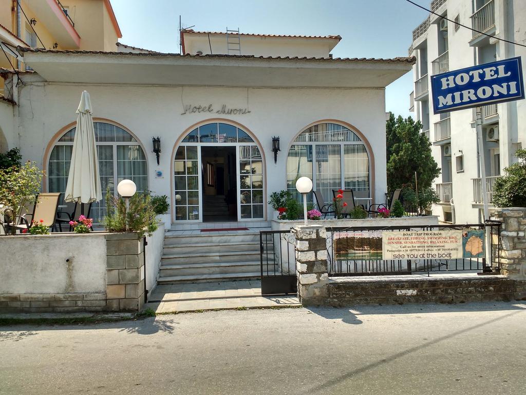 לימנאס Mironi & Victoria Hotel מראה חיצוני תמונה