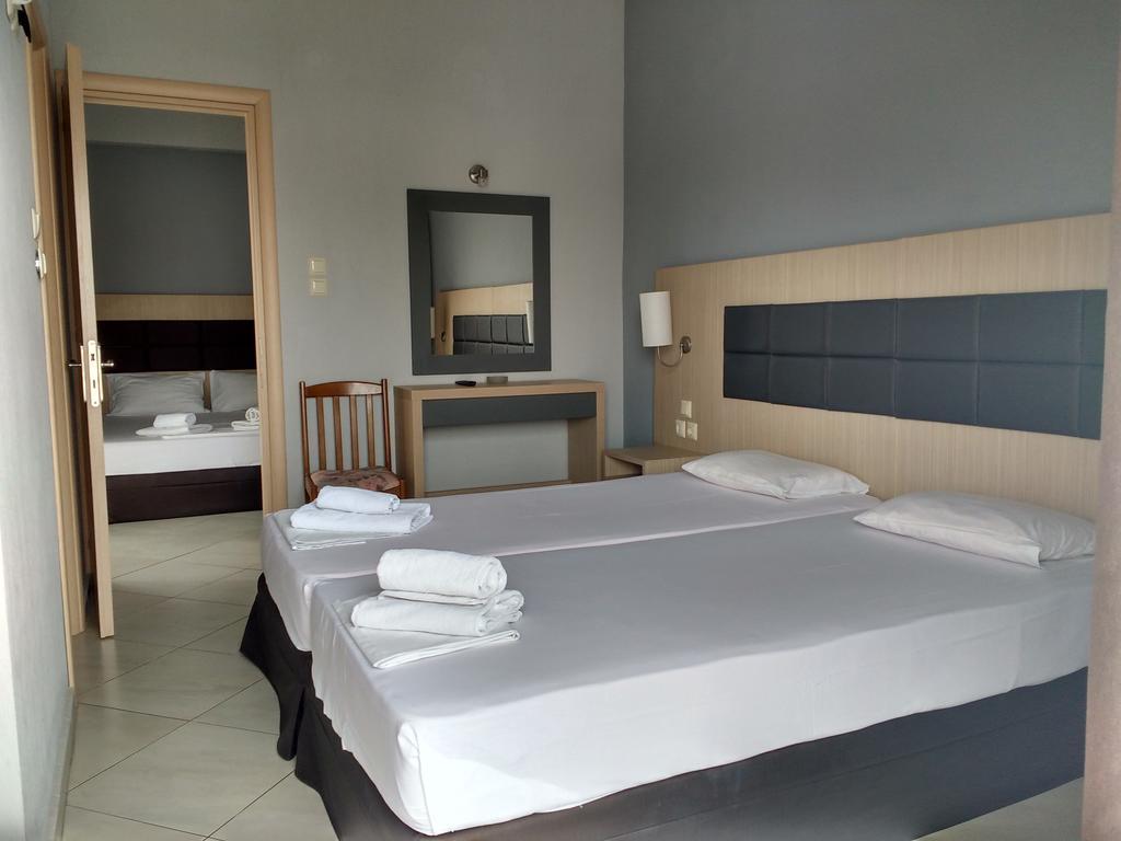 לימנאס Mironi & Victoria Hotel מראה חיצוני תמונה